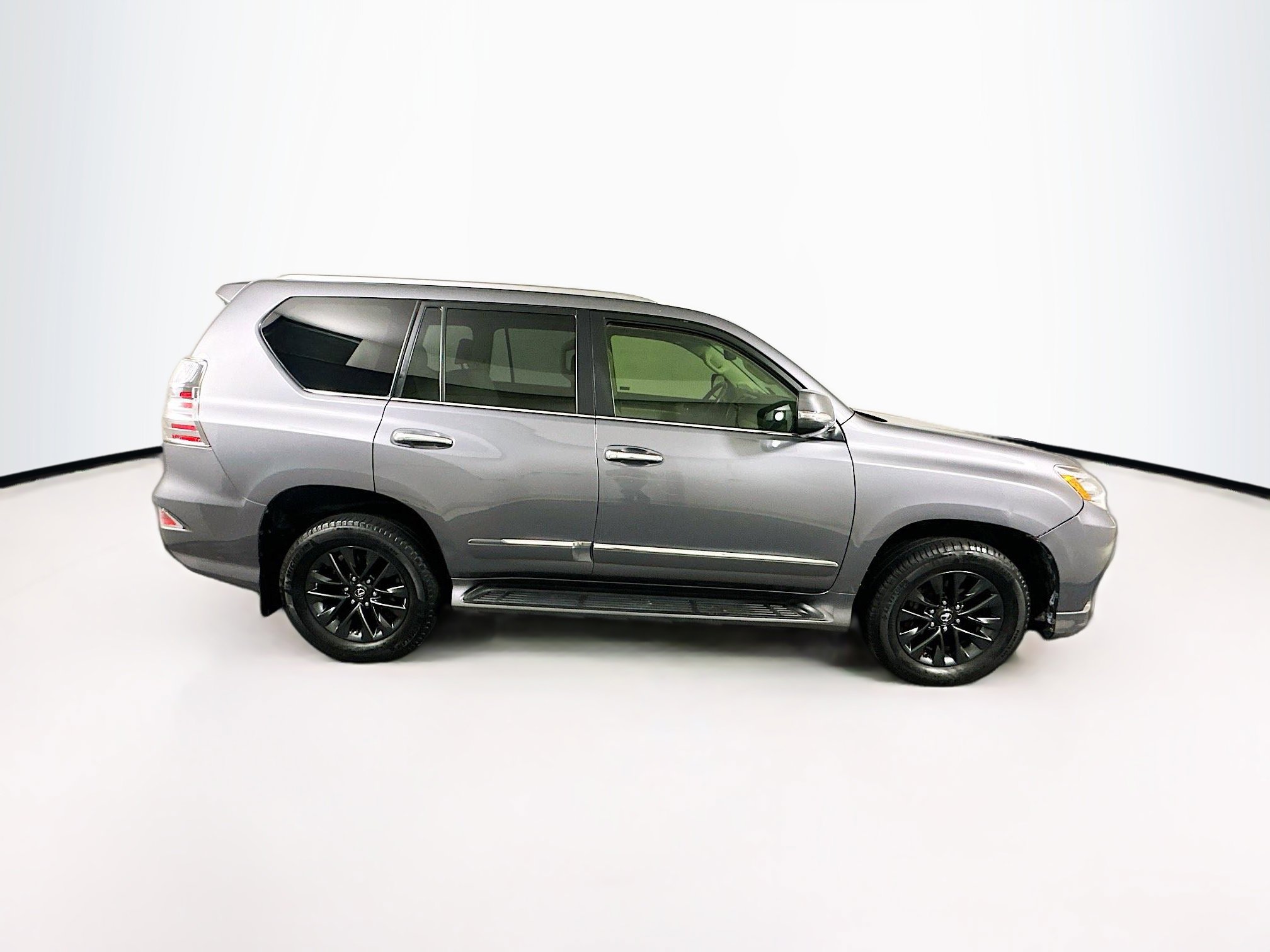 Used 2017 Lexus GX 460 Premium image 10