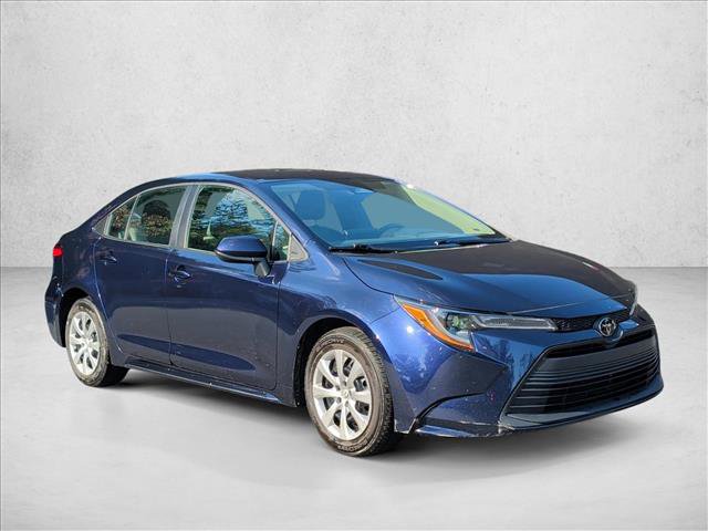Used 2024 Toyota Corolla LE FWD image 3
