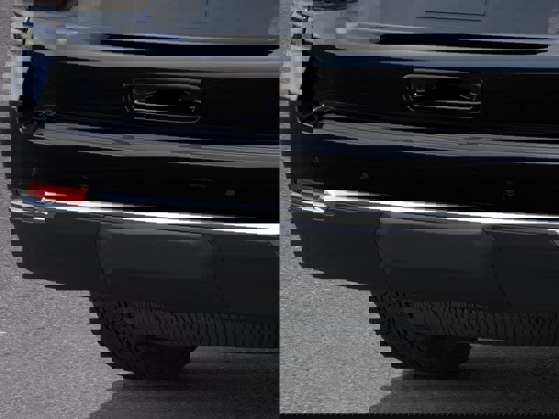 New 2026 Chevrolet Suburban LS image 40