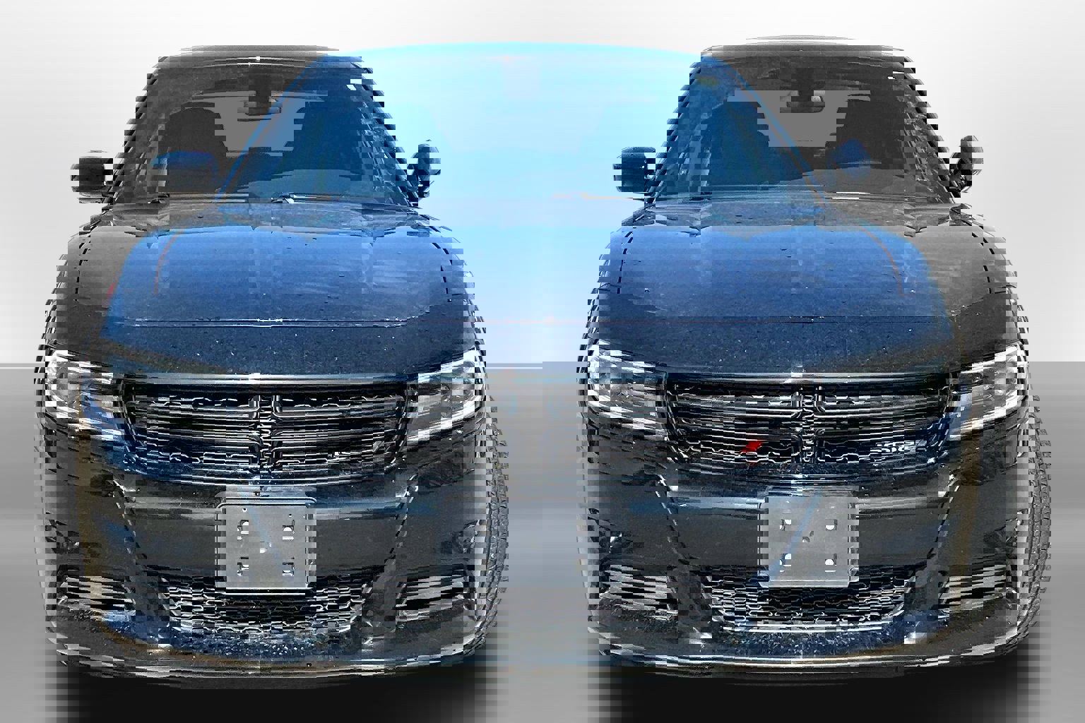 Used 2019 Dodge Charger SXT image 3