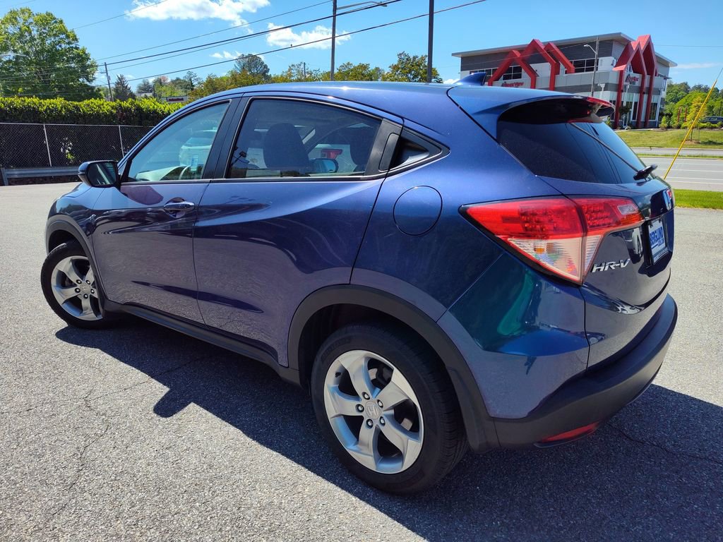 Used 2017 Honda HR-V EX image 6