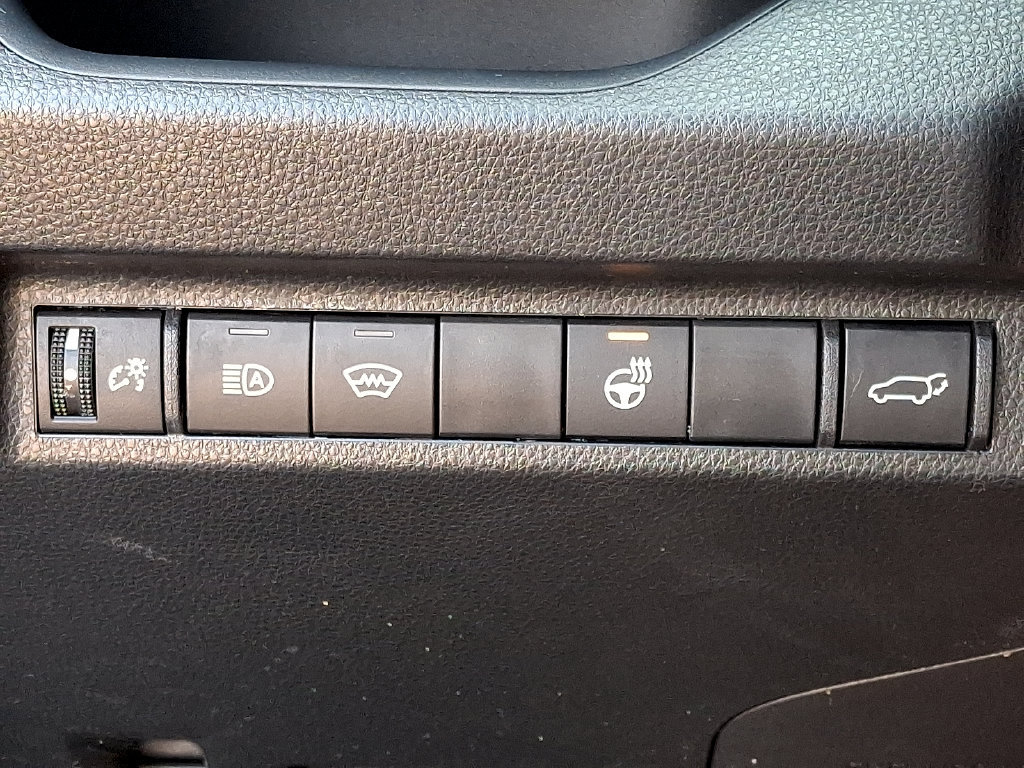 Used 2024 Toyota RAV4 XLE w/ Convenience Package AWD/4WD image 27