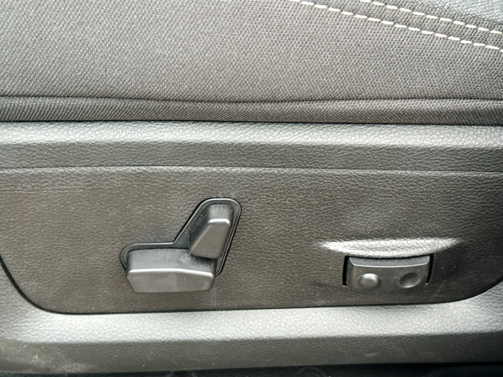 New 2026 RAM 2500 Big Horn RWD image 19