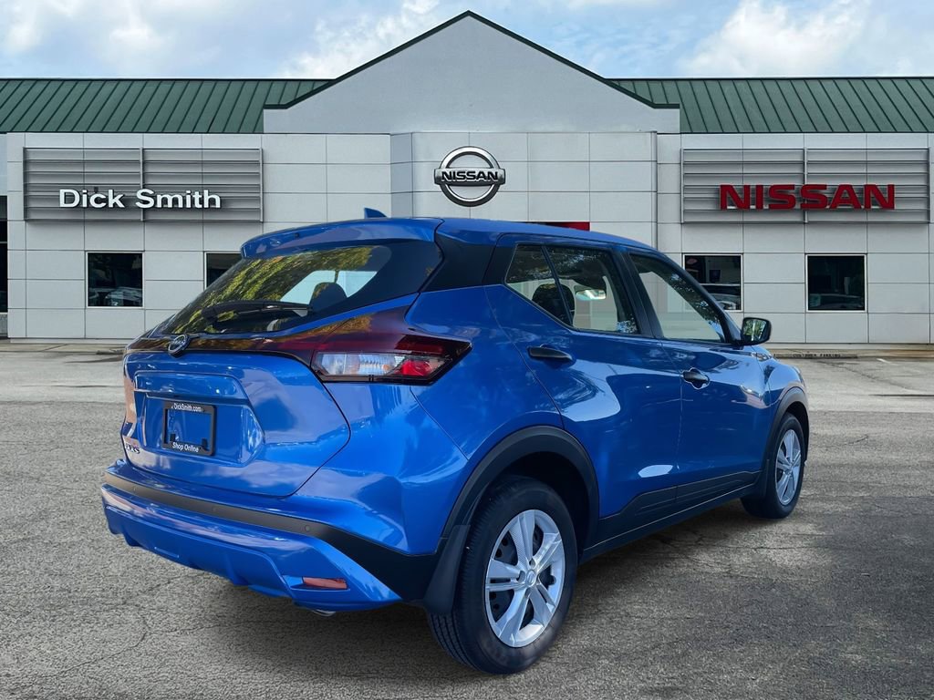 Used 2025 Nissan Kicks Play S image 6