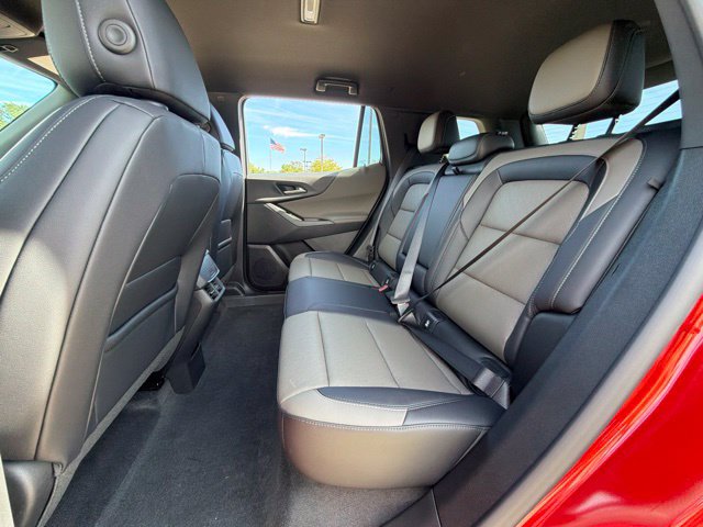 New 2027 Chevrolet Equinox LT w/ Convenience Package II FWD image 22