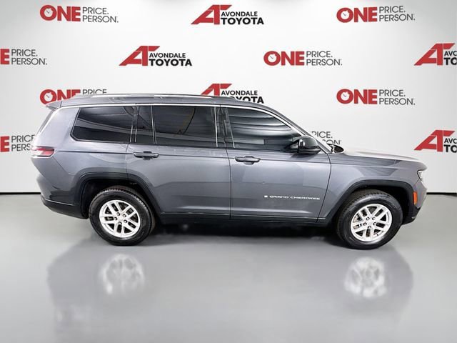 Used 2022 Jeep Grand Cherokee L Laredo w/ Luxury Tech Group I AWD/4WD image 8