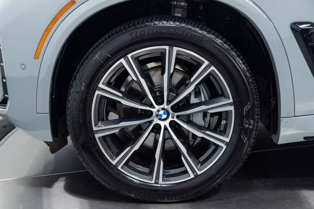 Used 2026 BMW X5 xDrive40i AWD/4WD image 27