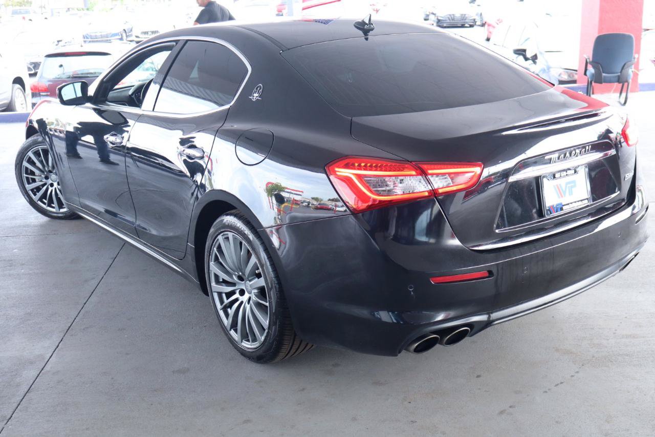 Used 2018 Maserati Ghibli RWD image 7