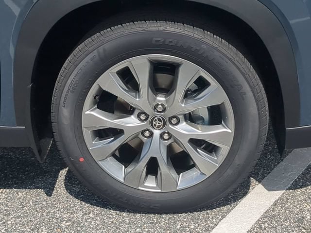 New 2026 Toyota Grand Highlander FWD image 11