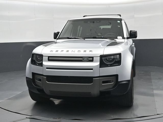Used 2024 Land Rover Defender 130 X-Dynamic SE AWD/4WD image 36