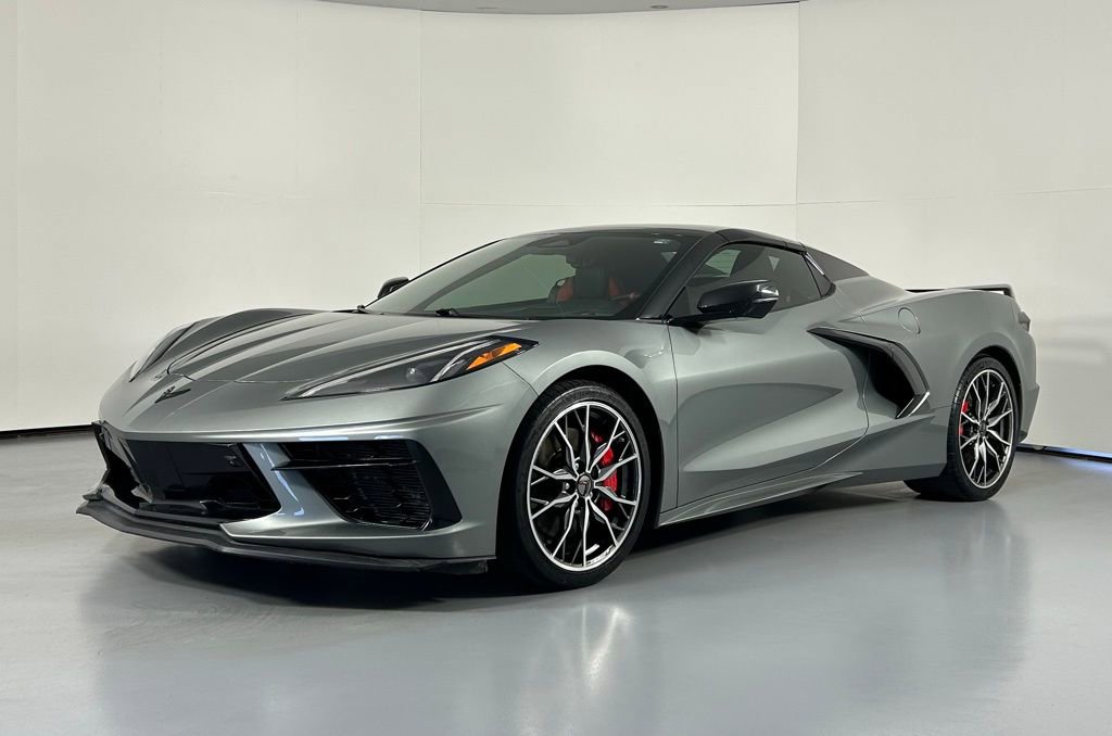 Used 2024 Chevrolet Corvette Stingray Premium Conv w/ Z51 Performance Package image 3