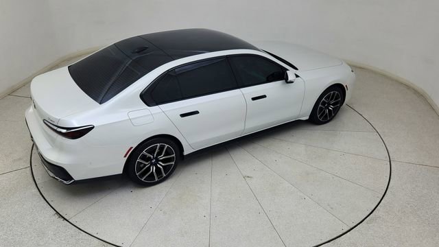 Used 2025 BMW 740i image 81