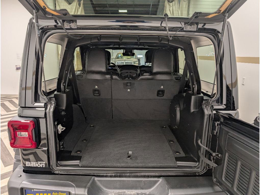 Used 2023 Jeep Wrangler Unlimited Rubicon 392 image 26