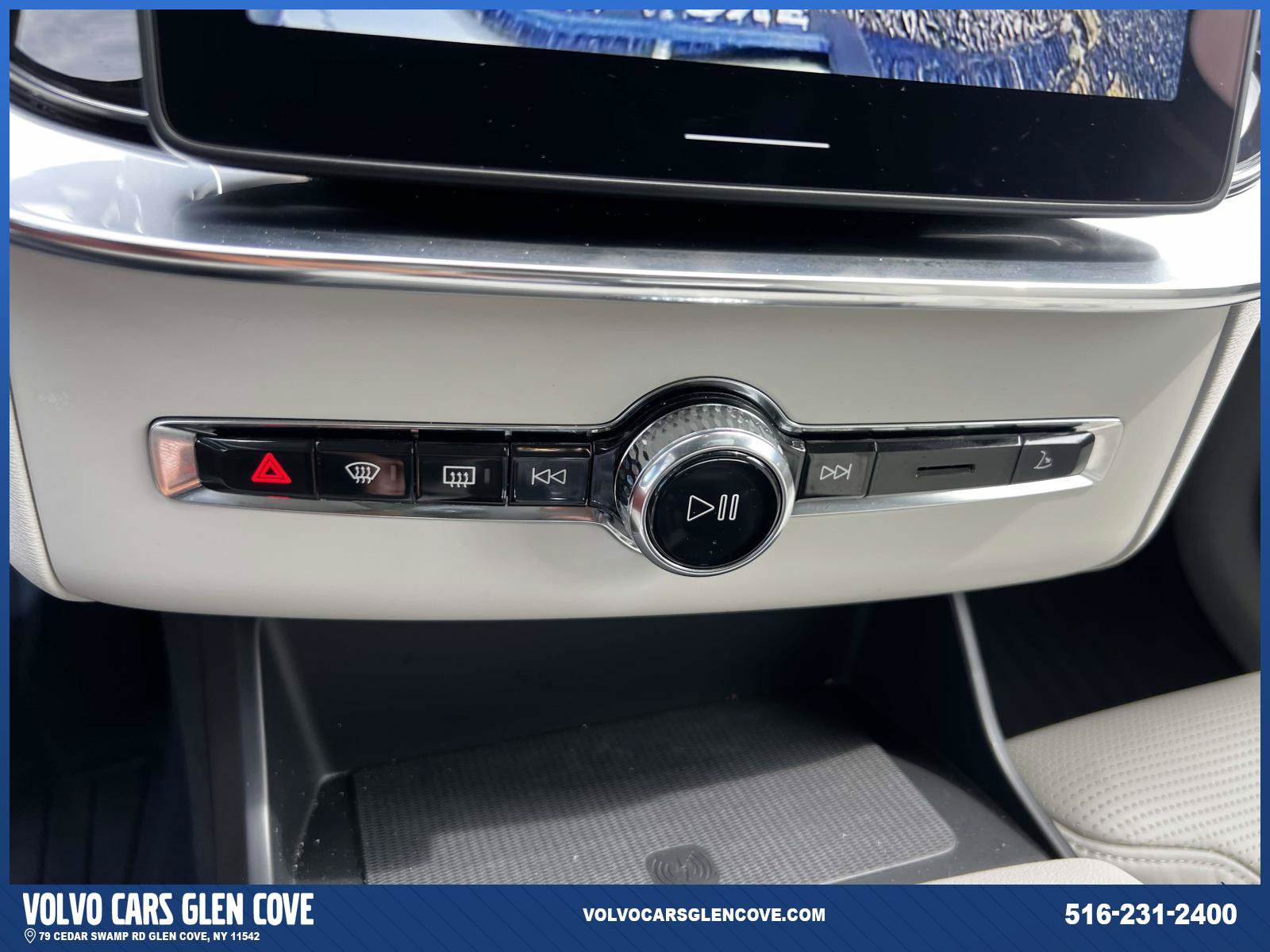 Used 2026 Volvo XC90 B6 Ultra w/ Protection Package AWD/4WD image 26