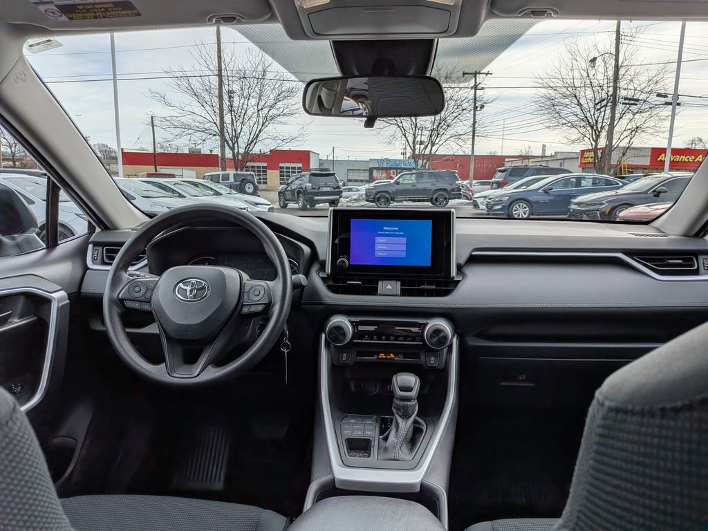 Certified 2025 Toyota RAV4 LE image 9