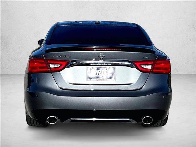 Used 2017 Nissan Maxima SR w/ Midnight Edition FWD image 4