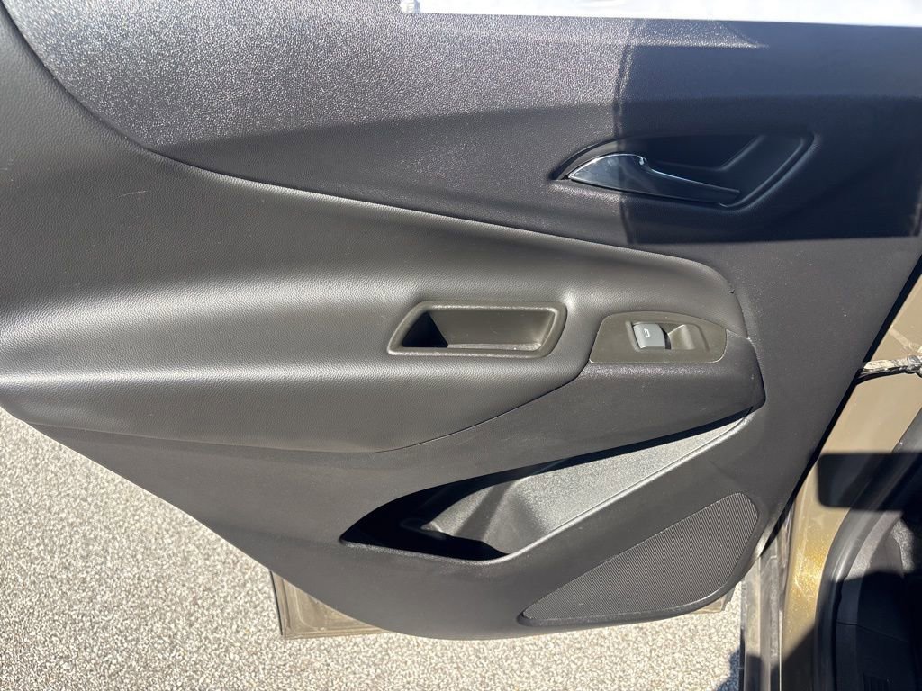 Certified 2023 Chevrolet Equinox LT FWD image 17