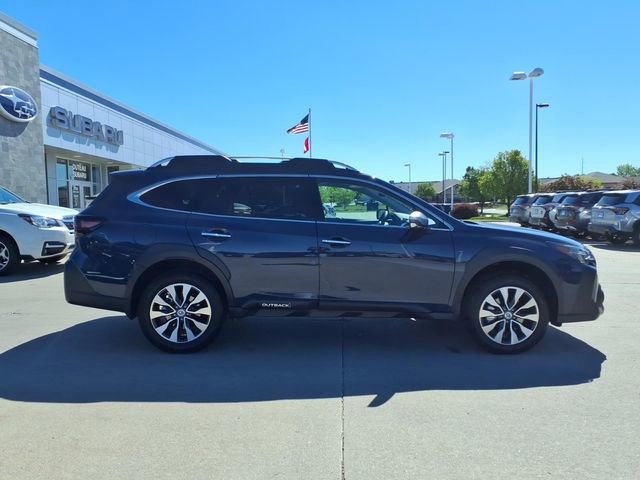 Certified 2025 Subaru Outback Touring w/ Popular Package #2 AWD/4WD image 10