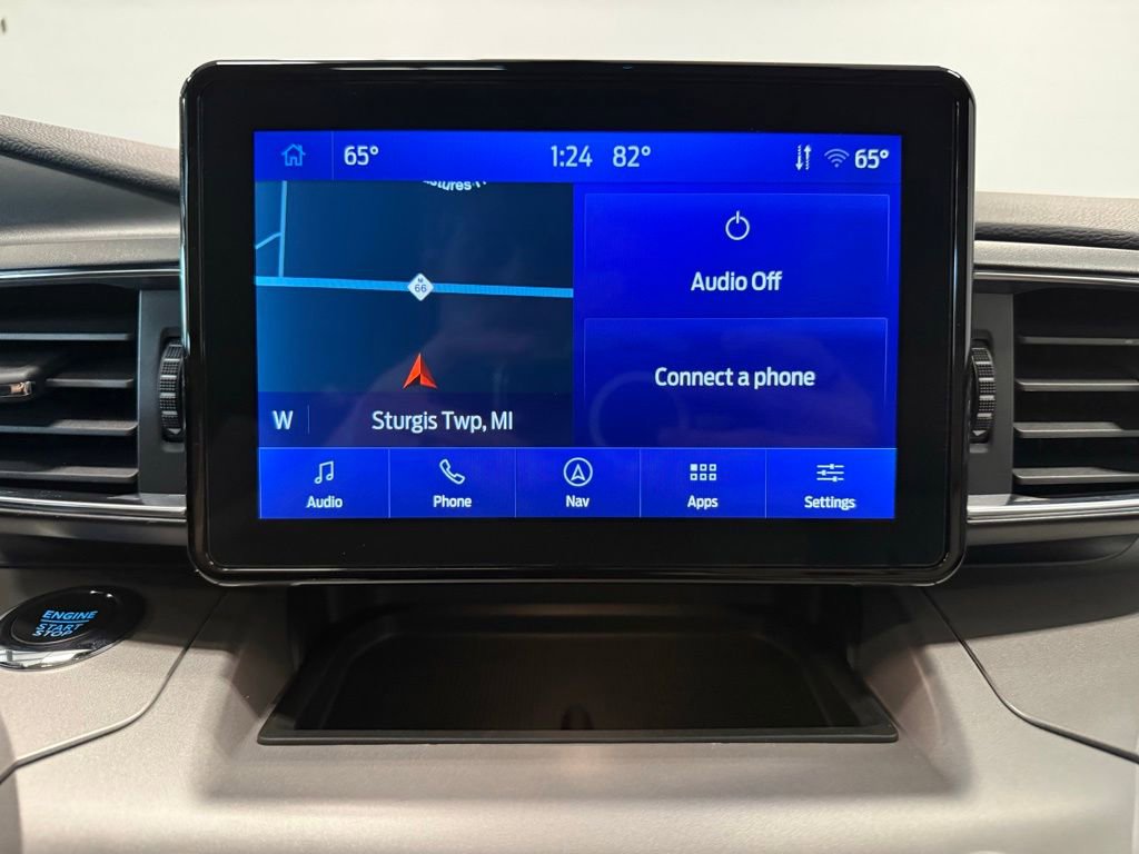 Used 2023 Ford Explorer XLT w/ Equipment Group 202A AWD/4WD image 29