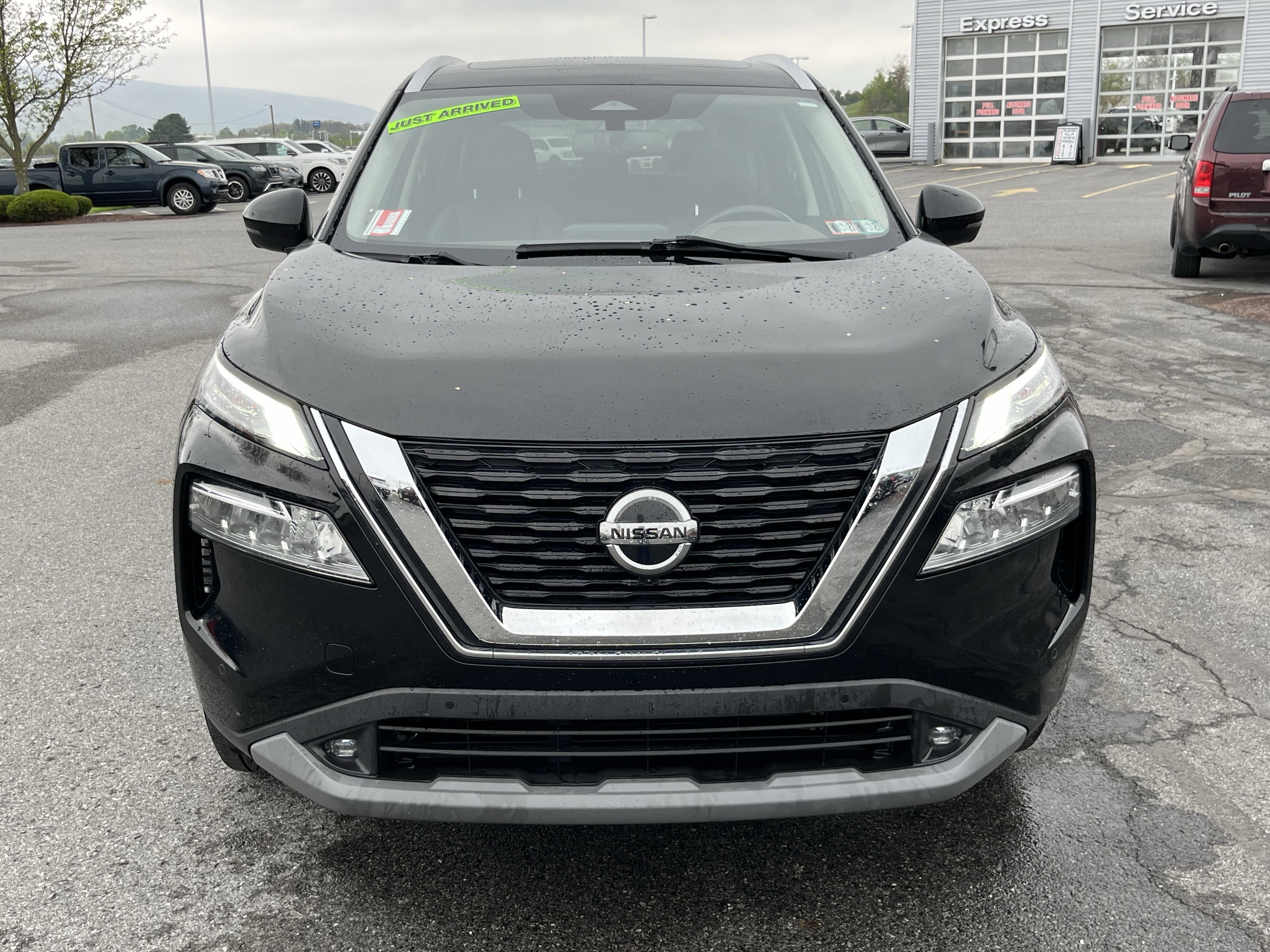 Used 2021 Nissan Rogue SL w/ Premium Package AWD/4WD image 12