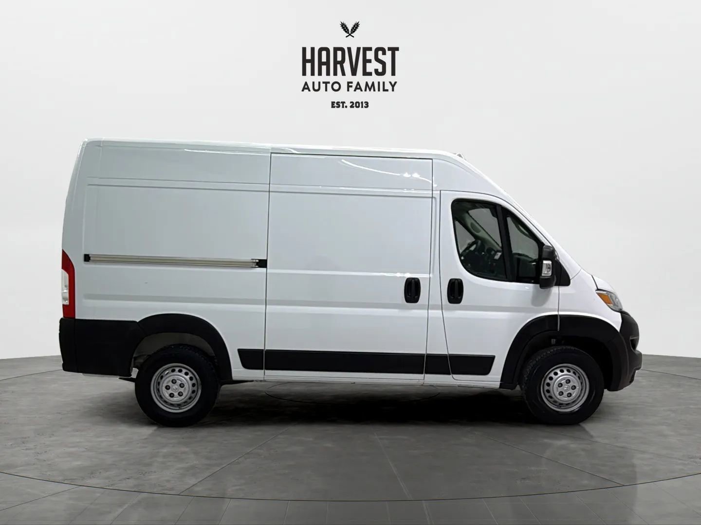 Used 2025 RAM ProMaster 2500 w/ Convenience Group FWD image 8
