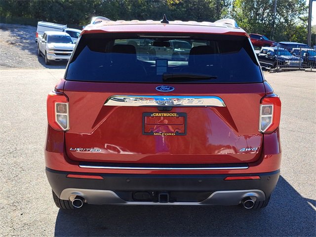 Used 2023 Ford Explorer Limited w/ Limited Technology Package image 4