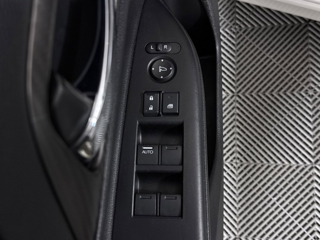 Used 2016 Honda Accord Sport image 22