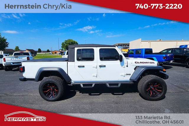 Used 2023 Jeep Gladiator Sport w/ Trailer Tow Package AWD/4WD image 15