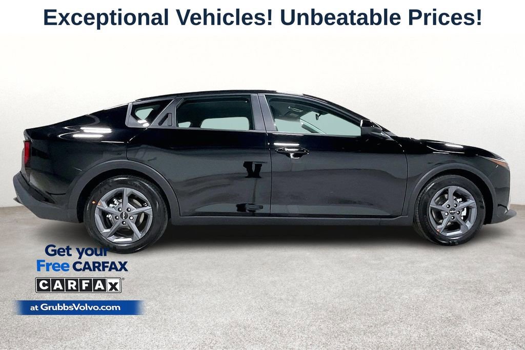 Used 2026 Kia K4 FWD image 8