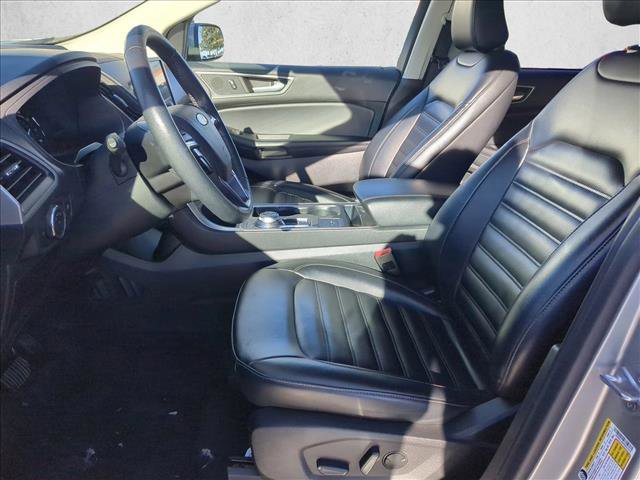Used 2023 Ford Edge SEL image 16