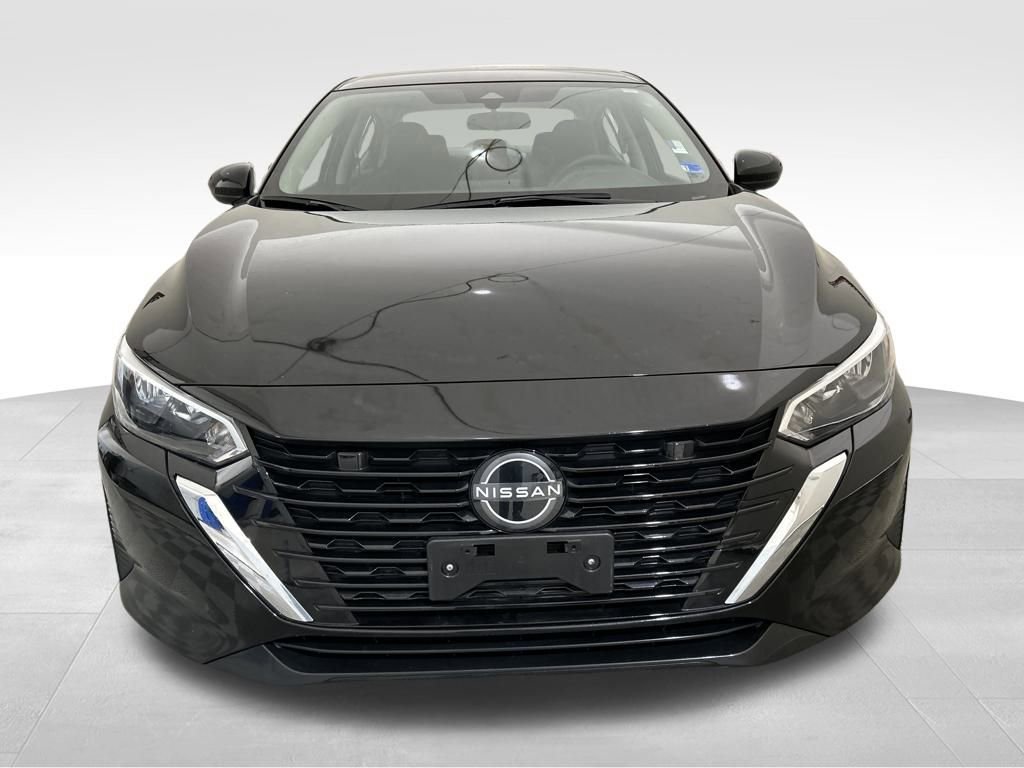 Used 2024 Nissan Sentra S image 9