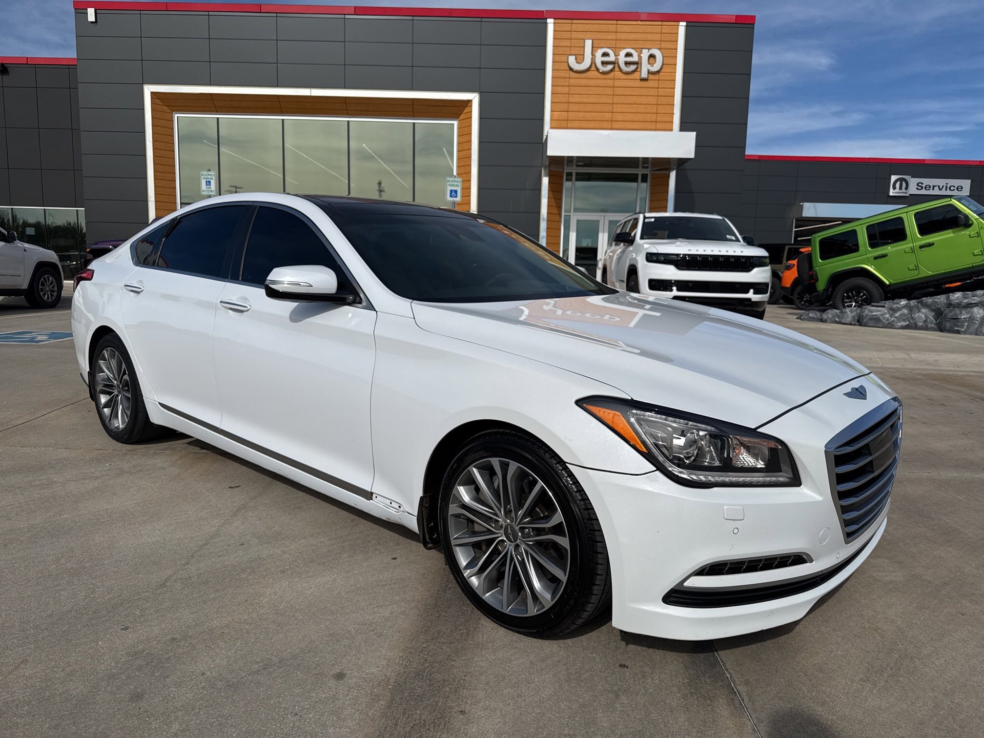 Used 2015 Hyundai Genesis 3.8 w/ Option Group 04