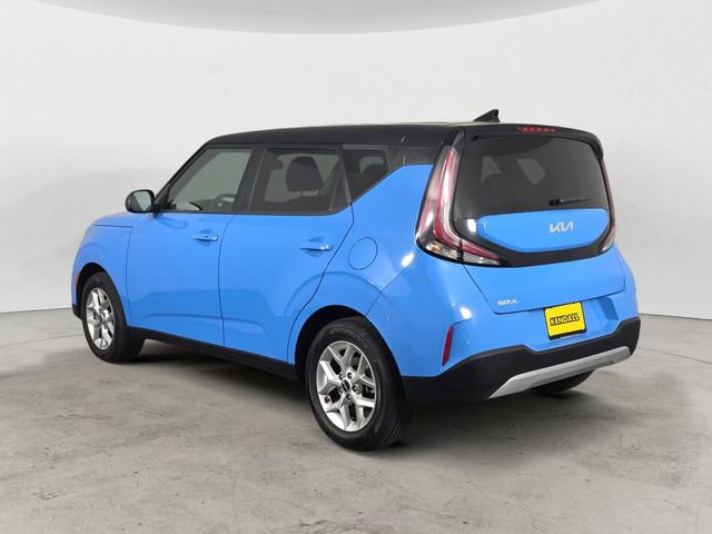Used 2023 Kia Soul S FWD image 3