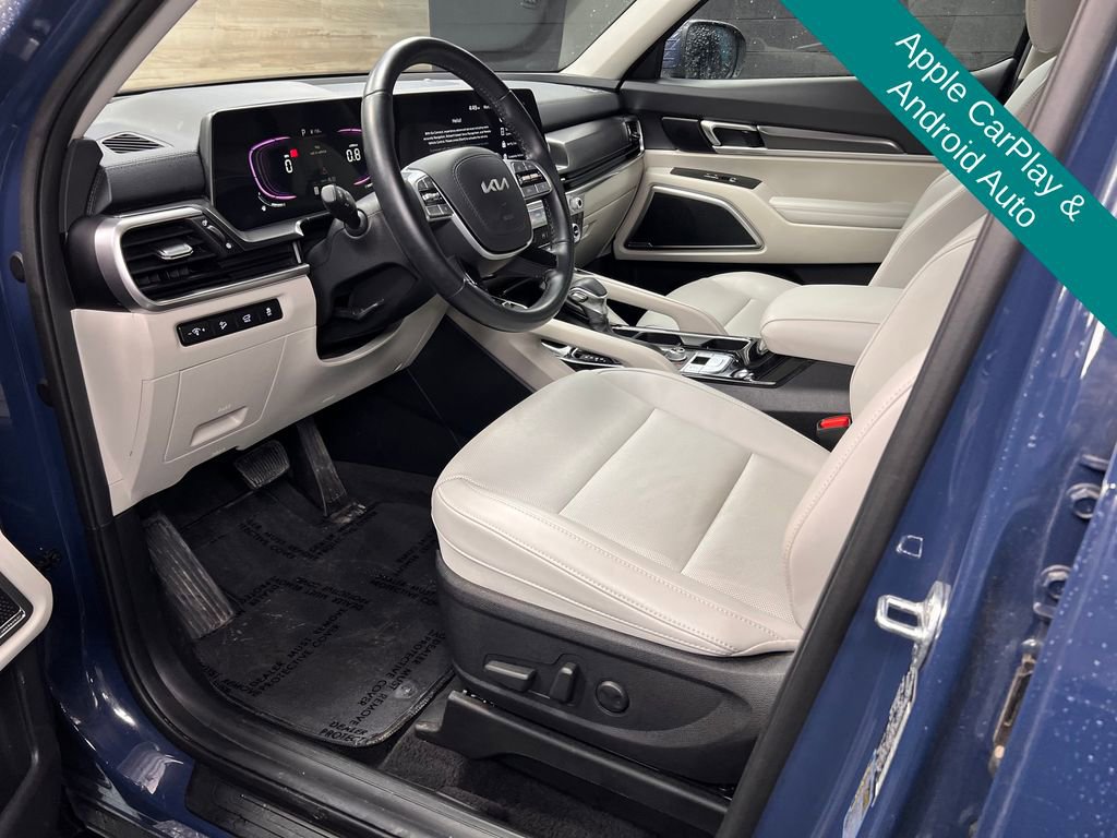 Used 2025 Kia Telluride S AWD/4WD image 3