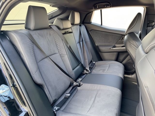 New 2026 Toyota C-HR AWD/4WD image 30
