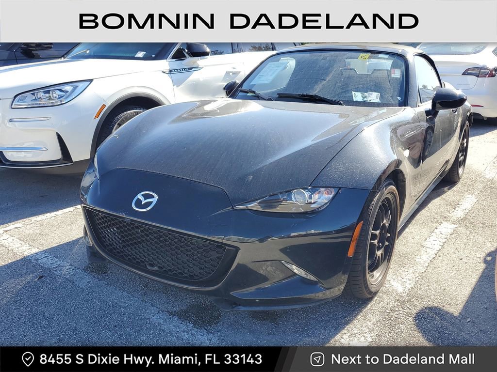 Used 2017 MAZDA MX-5 Miata Sport image 3