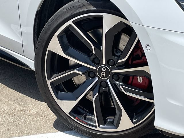 Used 2024 Audi S3 Premium Plus w/ Premium Plus Package AWD/4WD image 9