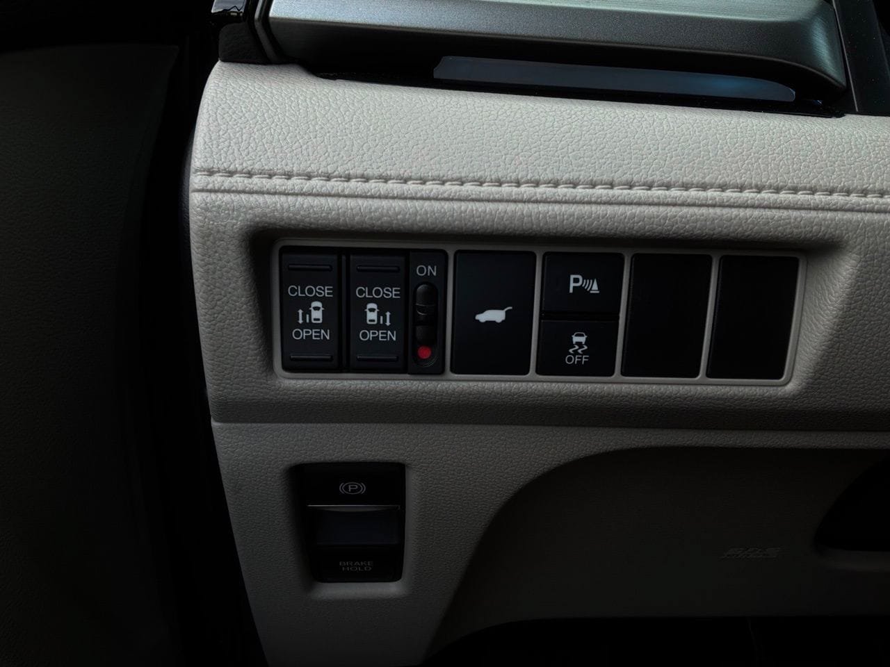 Used 2025 Honda Odyssey Touring image 29