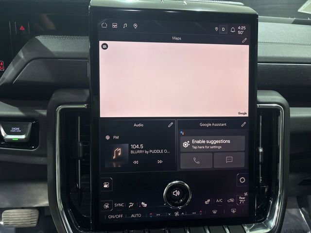 Used 2025 GMC Yukon XL Denali AWD/4WD image 24