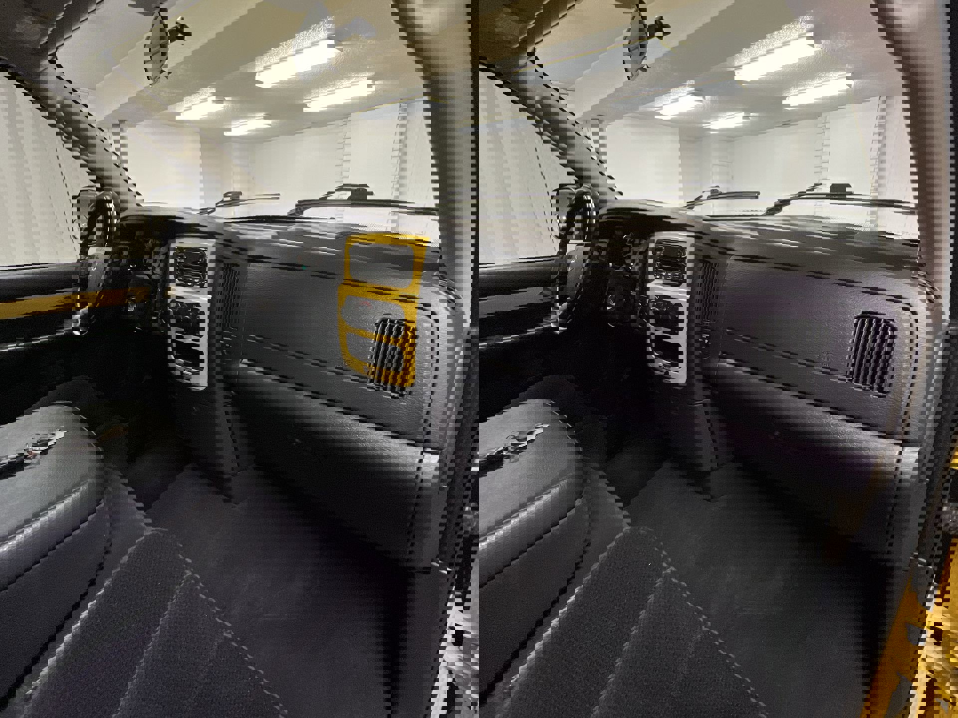 Used 2004 Dodge Ram 1500 Truck SLT w/ Sport Appearance Group image 80