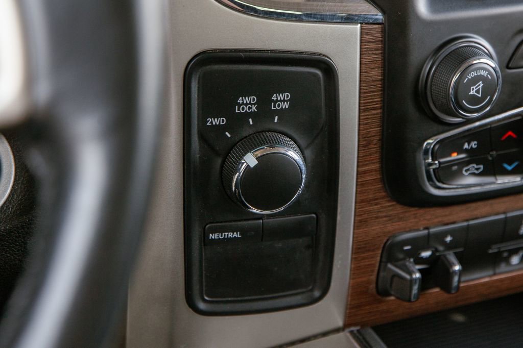 Used 2017 RAM 2500 Laramie w/ Convenience Group image 15