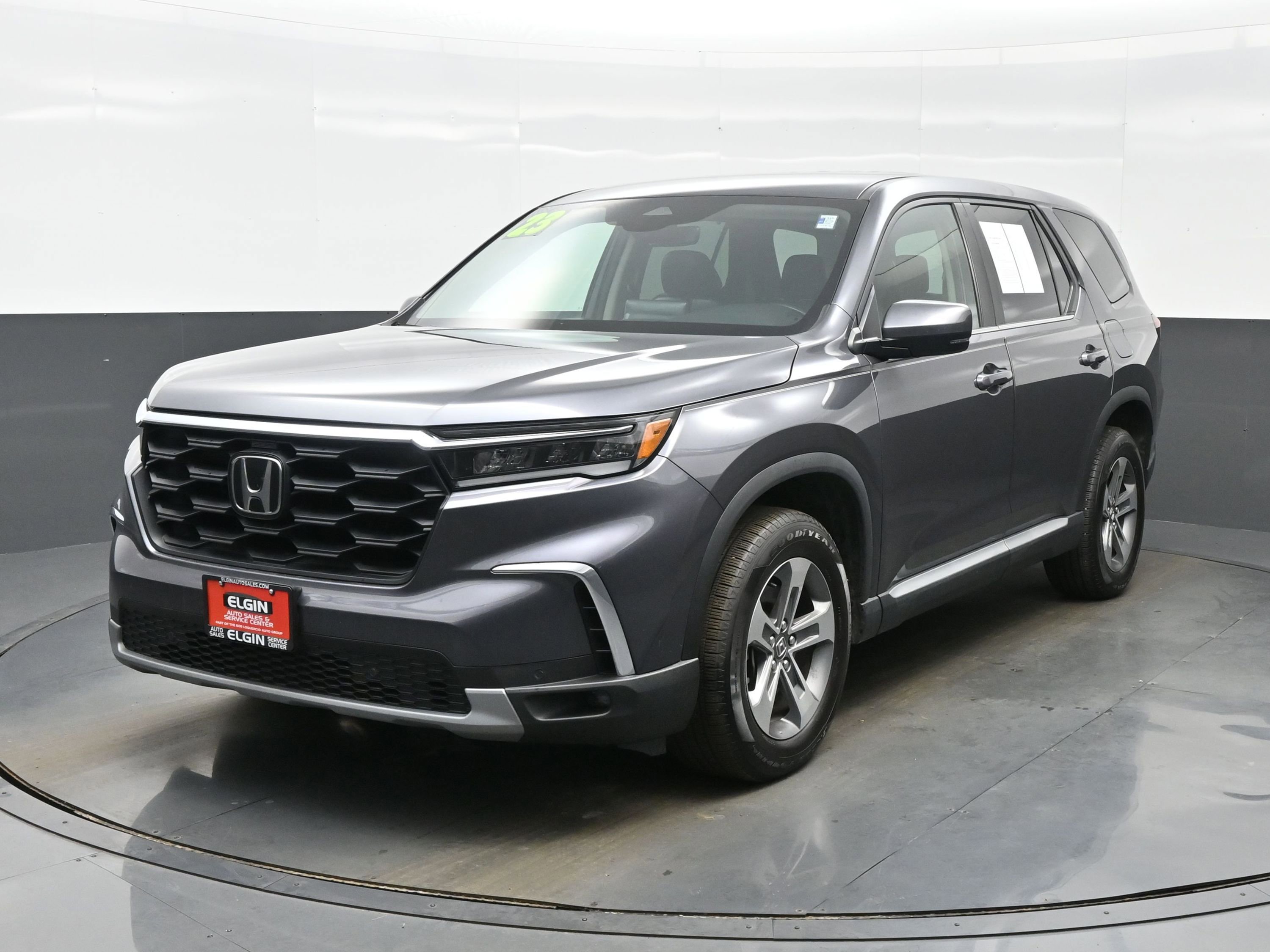 Used 2023 Honda Pilot EX-L image 2