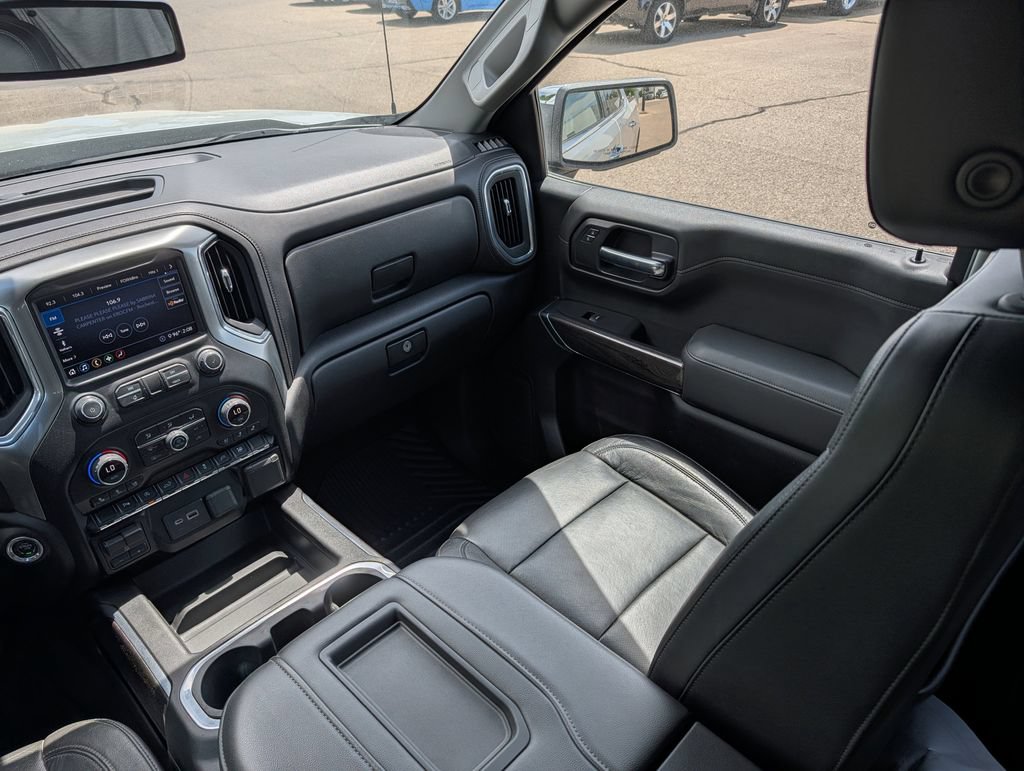 Used 2020 Chevrolet Silverado 1500 LTZ w/ LTZ Plus Package AWD/4WD image 11