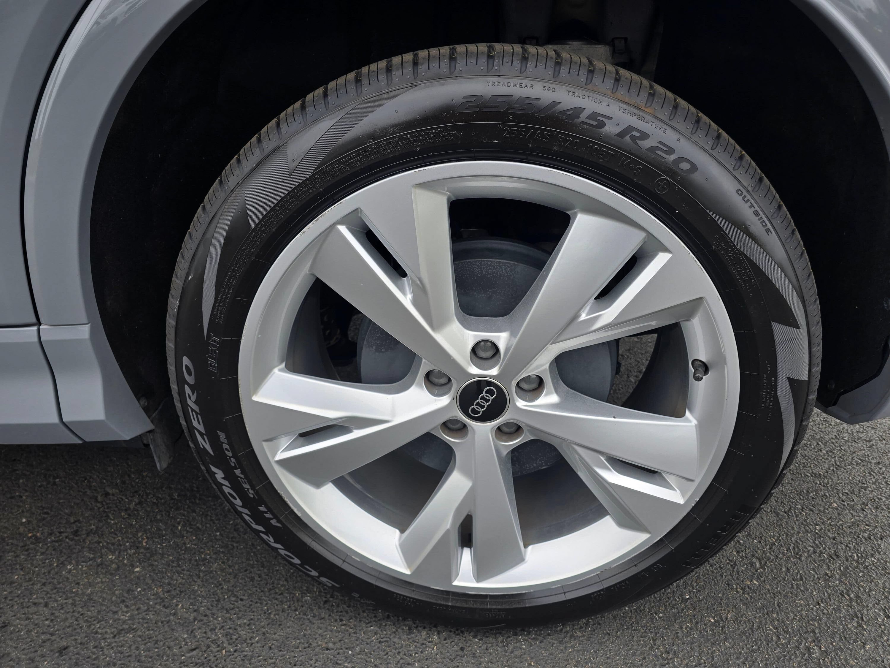 Used 2023 Audi Q4 e-tron Premium Plus w/ Premium Plus AWD/4WD image 20