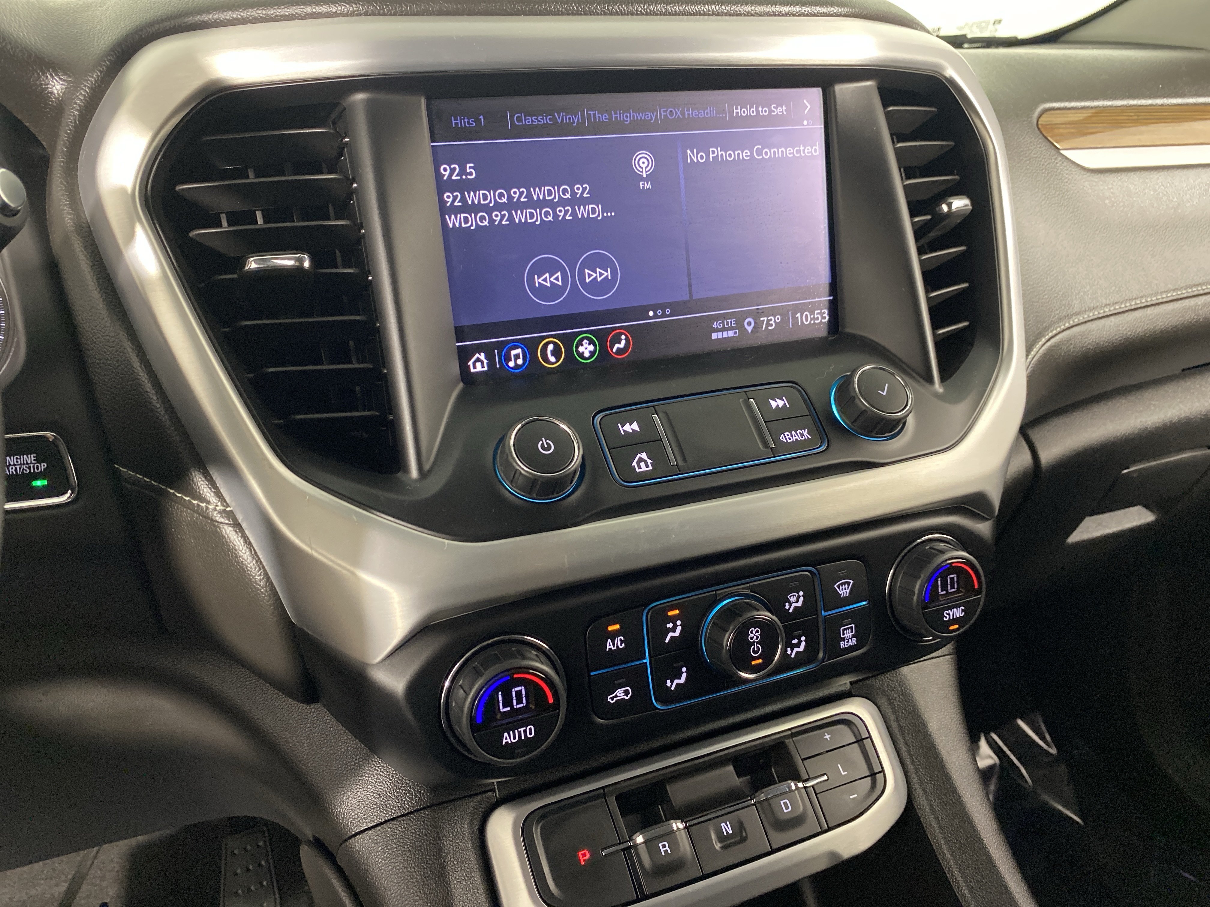 Used 2020 GMC Acadia SLE AWD/4WD image 32