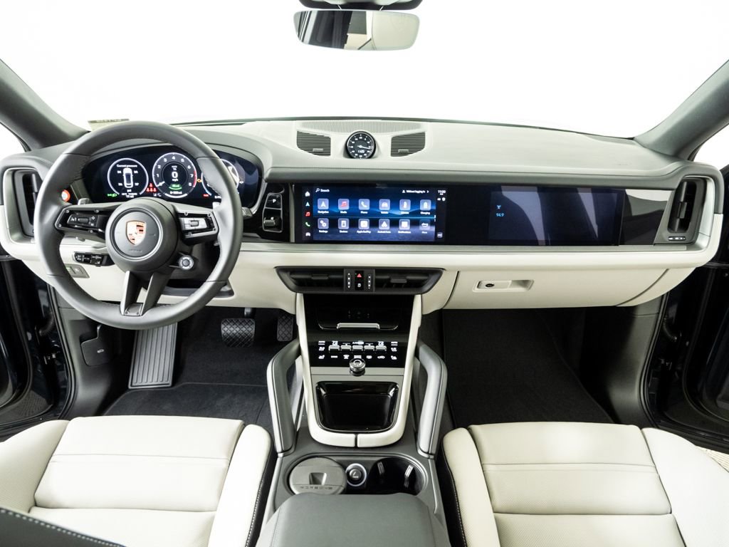 New 2026 Porsche Cayenne Base image 19