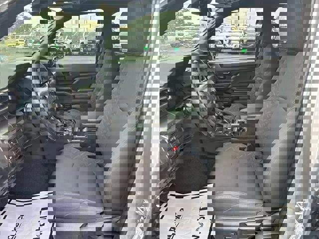 Used 2025 Toyota Tacoma SR5 image 15