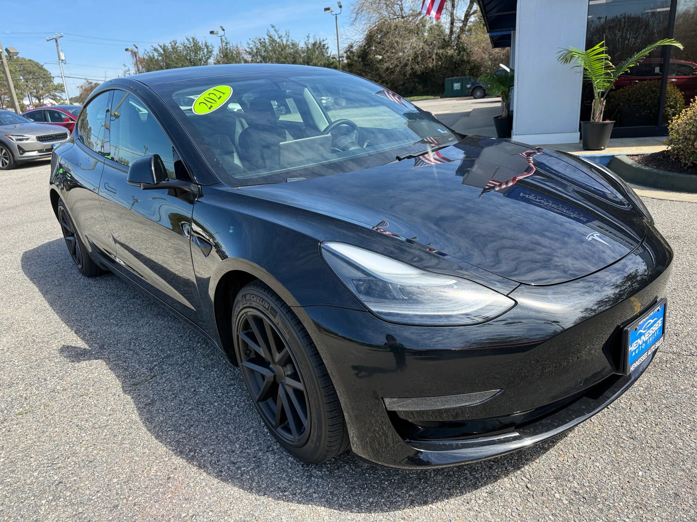 Used 2021 Tesla Model 3 Standard Range Plus image 6