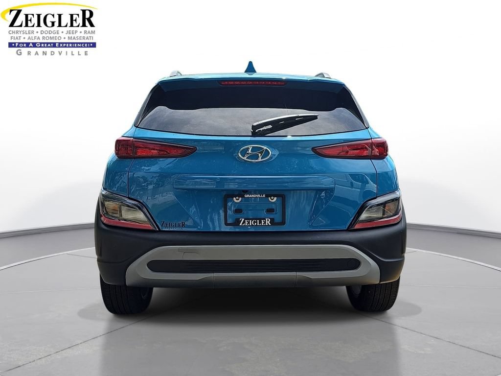 Used 2022 Hyundai Kona SEL w/ Cargo Package FWD image 6