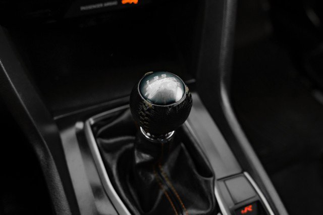 Used 2018 Honda Civic Type R image 23